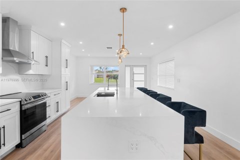 Villa ou maison à louer à Boca Raton, Floride: 3 chambres, 138.33 m2 № 2041766 - photo 4