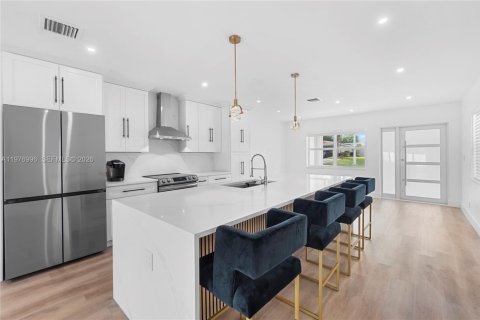 Villa ou maison à louer à Boca Raton, Floride: 3 chambres, 138.33 m2 № 2041766 - photo 3