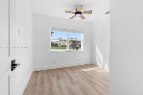 Villa ou maison à louer à Boca Raton, Floride: 3 chambres, 138.33 m2 № 2041766 - photo 18