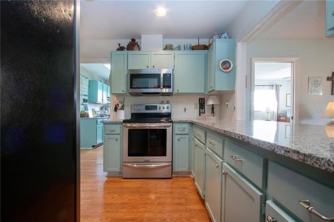 House in Sun City Center, Florida 2 bedrooms, 163.14 sq.m. № 1901883 - photo 16