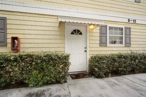 Commercial property in Saint Augustine, Florida № 2035752 - photo 7