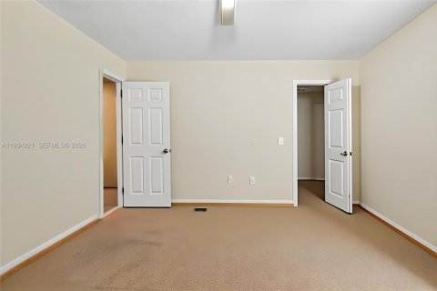 Commercial property in Saint Augustine, Florida № 2035752 - photo 14