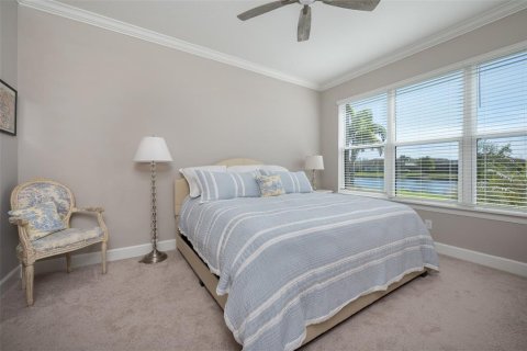 House in Sarasota, Florida 3 bedrooms, 178.19 sq.m. № 2234447 - photo 18