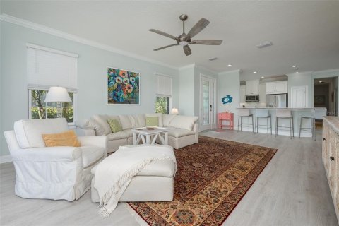 House in Sarasota, Florida 3 bedrooms, 178.19 sq.m. № 2234447 - photo 10