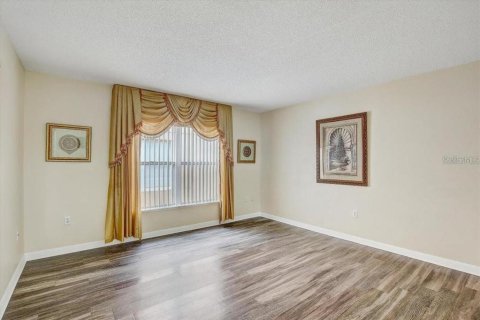 House in Riverview, Florida 4 bedrooms, 205.13 sq.m. № 1789369 - photo 10