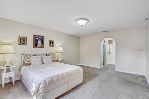House in Riverview, Florida 4 bedrooms, 205.13 sq.m. № 1789369 - photo 11