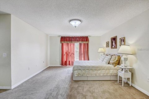 House in Riverview, Florida 4 bedrooms, 205.13 sq.m. № 1789369 - photo 13