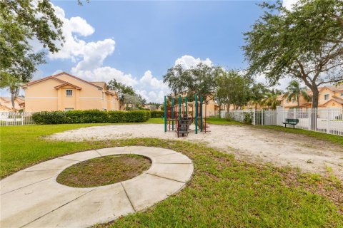 Adosado en alquiler en Miramar, Florida, 3 dormitorios, 145.86 m2 № 2077401 - foto 5