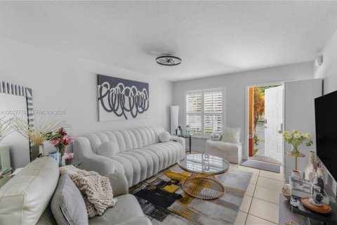 Adosado en alquiler en Miramar, Florida, 3 dormitorios, 145.86 m2 № 2077401 - foto 8