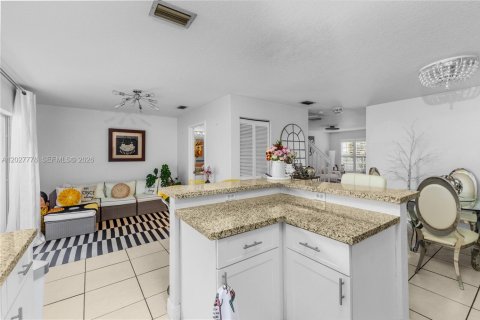 Adosado en alquiler en Miramar, Florida, 3 dormitorios, 145.86 m2 № 2077401 - foto 18