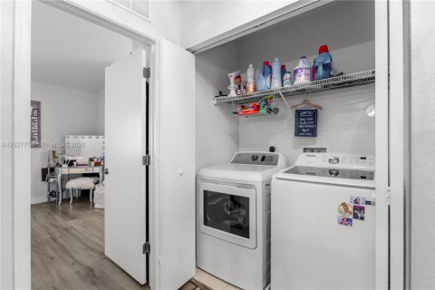 Adosado en alquiler en Miramar, Florida, 3 dormitorios, 145.86 m2 № 2077401 - foto 30