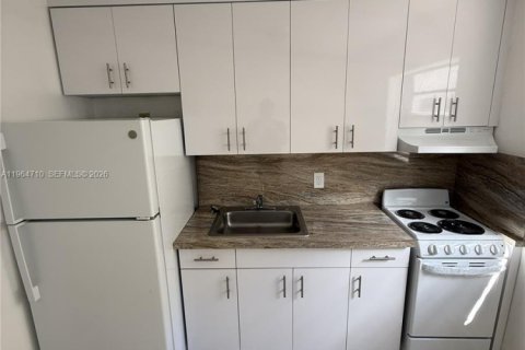 Apartamento en Miami, Florida 2 dormitorios, 73.76 m2 № 2026120