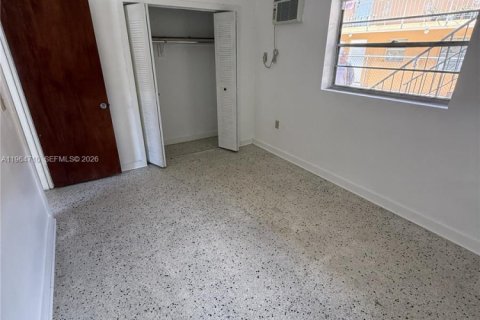 Apartamento en alquiler en Miami, Florida, 2 dormitorios, 73.76 m2 № 2026120 - foto 8