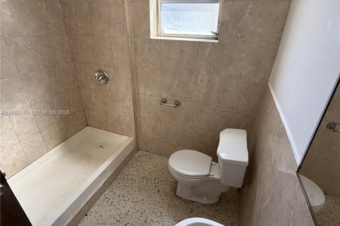 Apartamento en alquiler en Miami, Florida, 2 dormitorios, 73.76 m2 № 2026120 - foto 9