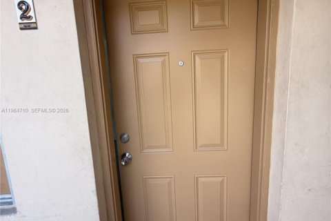 Apartamento en alquiler en Miami, Florida, 2 dormitorios, 73.76 m2 № 2026120 - foto 15