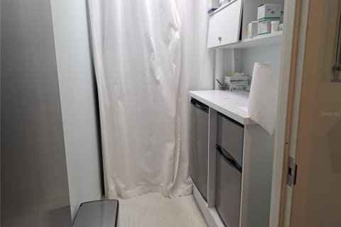 Immobilier commercial à vendre à Winter Park, Floride: 172.98 m2 № 2406507 - photo 12