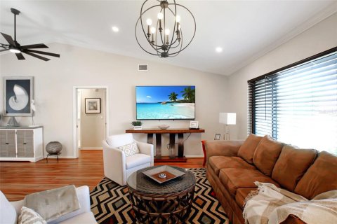 Casa en alquiler en Punta Gorda, Florida, 3 dormitorios, 155.7 m2 № 1276428 - foto 9