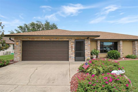 House in Punta Gorda, Florida 3 bedrooms, 155.7 sq.m. № 1276428 - photo 4