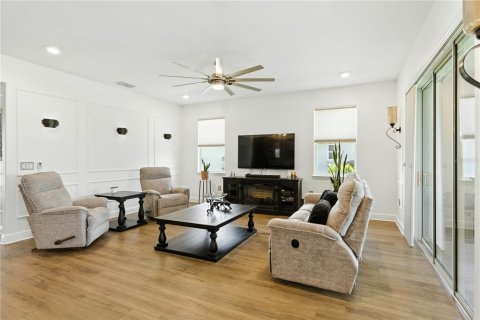 House in Ocala, Florida 3 bedrooms, 205.87 sq.m. № 1880966 - photo 9