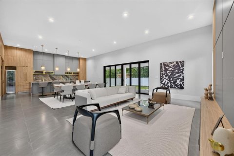 Villa ou maison à vendre à Winter Park, Floride: 5 chambres, 268.39 m2 № 2226381 - photo 7