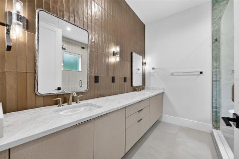Villa ou maison à vendre à Winter Park, Floride: 5 chambres, 268.39 m2 № 2226381 - photo 24