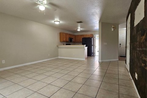 Condo in Orlando, Florida, 3 bedrooms № 2094791 - photo 11