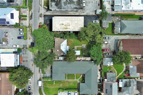 Commercial property in Miami, Florida № 1599431 - photo 22
