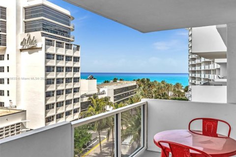 Снять в аренду кондоминиум в Майами-Бич, Флорида 1 спальня, 77.57м2, № 1974011 - фото 10