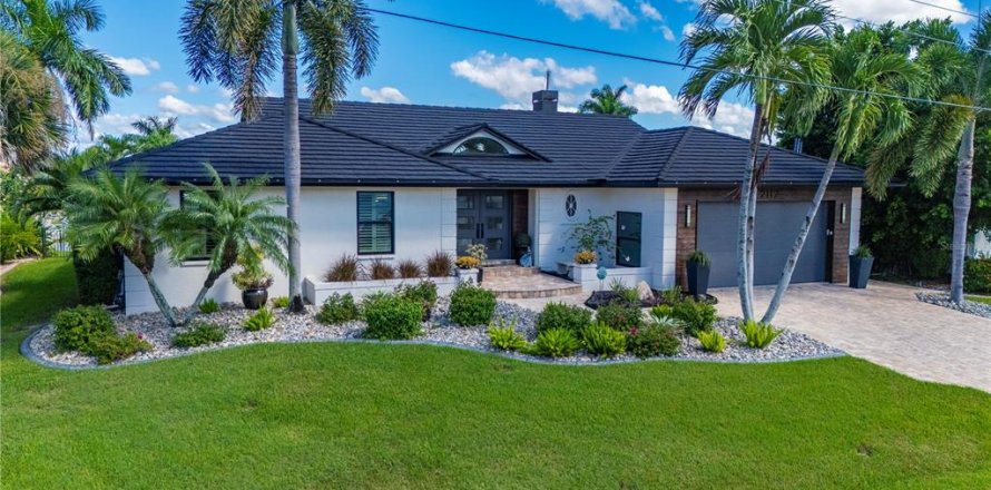 Villa ou maison à Punta Gorda, Floride 3 chambres, 235.51 m2 № 2420089
