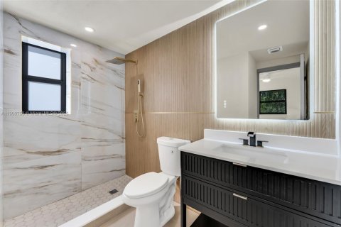 Casa en venta en Lauderhill, Florida, 4 dormitorios № 1951512 - foto 30