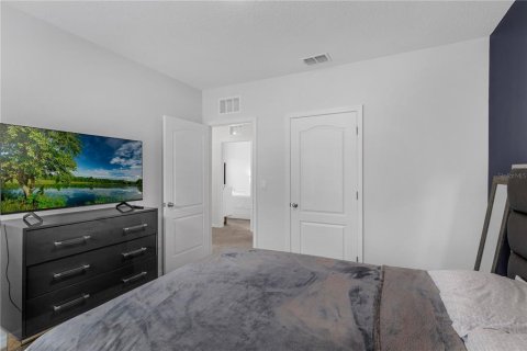 House in Davenport, Florida 5 bedrooms, 234.3 sq.m. № 1828048 - photo 28