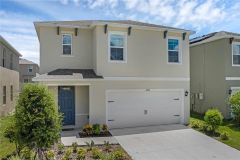 House in Davenport, Florida 5 bedrooms, 234.3 sq.m. № 1828048 - photo 2