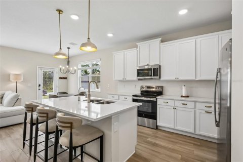 Adosado en venta en Winter Garden, Florida, 3 dormitorios, 170.48 m2 № 2310644 - foto 14