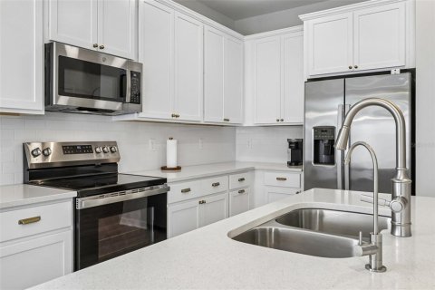 Adosado en venta en Winter Garden, Florida, 3 dormitorios, 170.48 m2 № 2310644 - foto 19