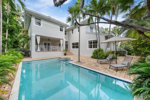 House in Key Biscayne, Florida 5 bedrooms № 2007980 - photo 27