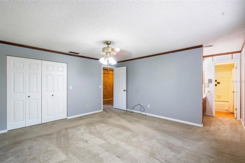 Villa ou maison à vendre à Tampa, Floride: 4 chambres, 212.37 m2 № 1912167 - photo 24