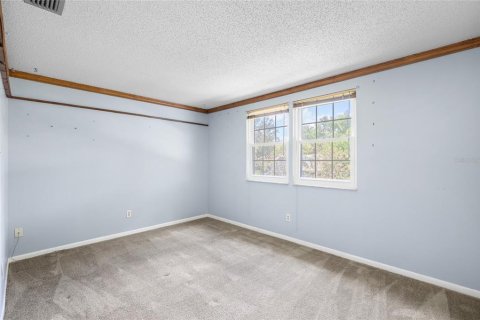 Villa ou maison à vendre à Tampa, Floride: 4 chambres, 212.37 m2 № 1912167 - photo 28