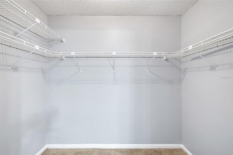 Villa ou maison à vendre à Tampa, Floride: 4 chambres, 212.37 m2 № 1912167 - photo 27
