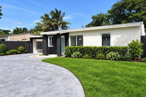 House in Fort Lauderdale, Florida 4 bedrooms, 161.84 sq.m. № 2376364