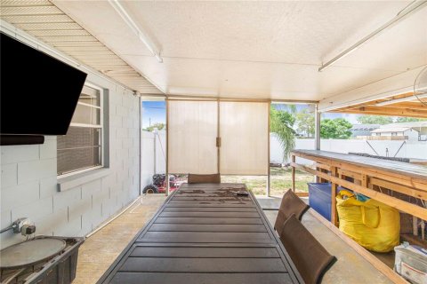 Casa en venta en Frostproof, Florida, 4 dormitorios, 149.2 m2 № 1725786 - foto 21