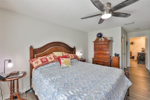 House in Wimauma, Florida 3 bedrooms, 155.7 sq.m. № 1674008 - photo 25