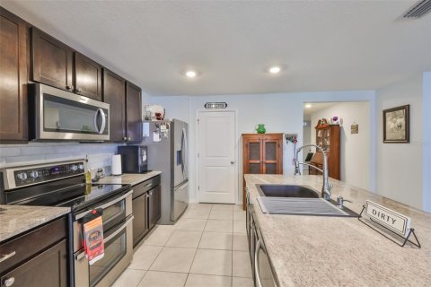 House in Wimauma, Florida 3 bedrooms, 155.7 sq.m. № 1674008 - photo 12