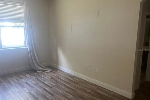 Villa ou maison à vendre à Kissimmee, Floride: 5 chambres, 289.11 m2 № 2113341 - photo 15