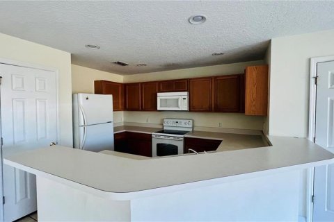 Adosado en alquiler en Kissimmee, Florida, 3 dormitorios, 145.11 m2 № 1900955 - foto 3