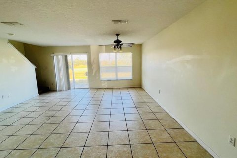 Adosado en alquiler en Kissimmee, Florida, 3 dormitorios, 145.11 m2 № 1900955 - foto 5