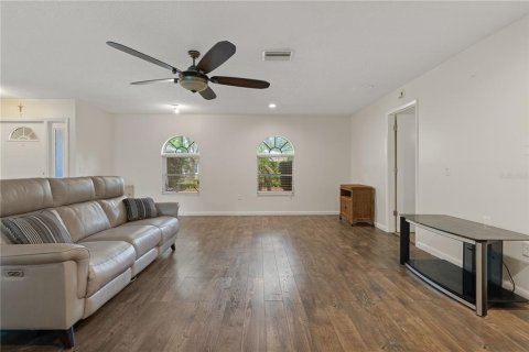 Villa ou maison à vendre à Homosassa, Floride: 3 chambres, 185.8 m2 № 2411582 - photo 15