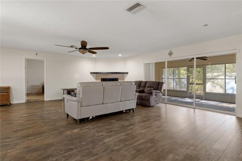 Villa ou maison à vendre à Homosassa, Floride: 3 chambres, 185.8 m2 № 2411582 - photo 9