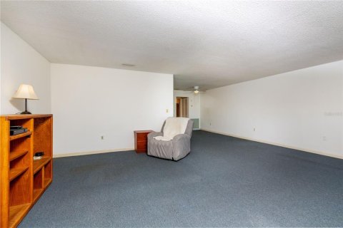 Copropriété à vendre à Gulfport, Floride: 1 chambre, 98.48 m2 № 1568715 - photo 13
