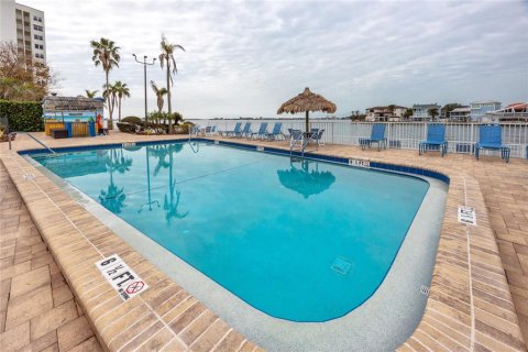 Copropriété à vendre à Gulfport, Floride: 1 chambre, 98.48 m2 № 1568715 - photo 28