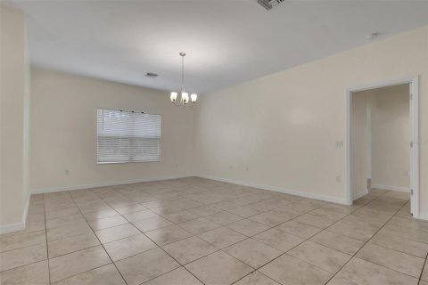 House in Punta Gorda, Florida 3 bedrooms, 195.37 sq.m. № 2296699 - photo 13